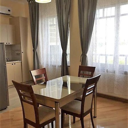 Asterias Apartment Тбилиси Екстериор снимка