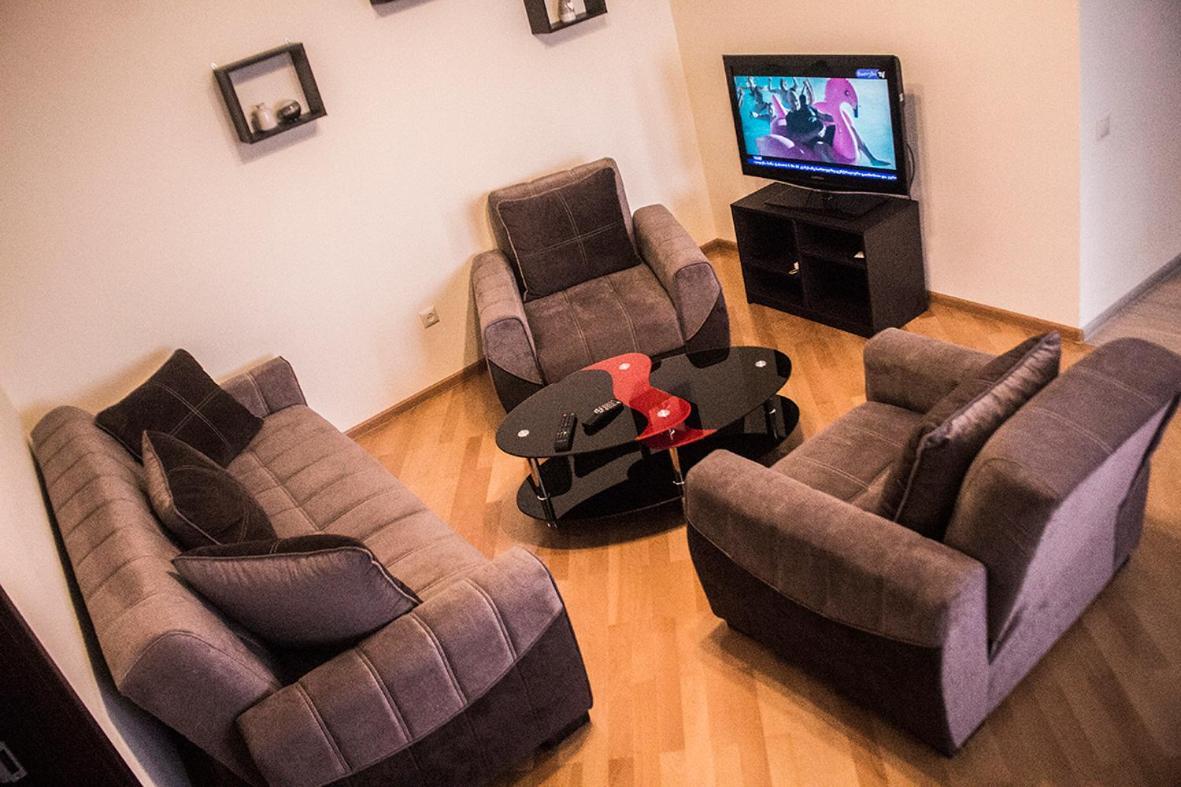 Asterias Apartment Тбилиси Екстериор снимка
